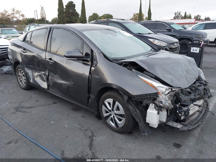 2017 TOYOTA PRIUS TWO - JTDKBRFU8H3575670