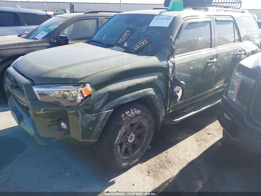 Vin: jtetu5jr8n6071555, lot: 43853929, toyota 4runner trail special edition 20222