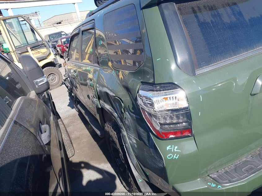 Vin: jtetu5jr8n6071555, lot: 43853929, toyota 4runner trail special edition 20223