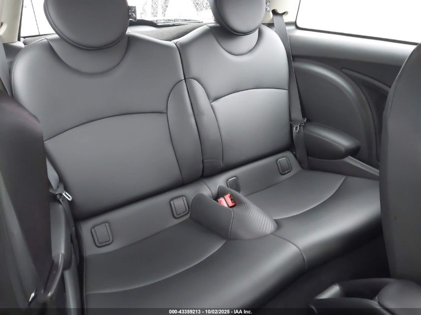 2012 Mini Cooper VIN: WMWSU3C5XCT262971 Lot: 43359213