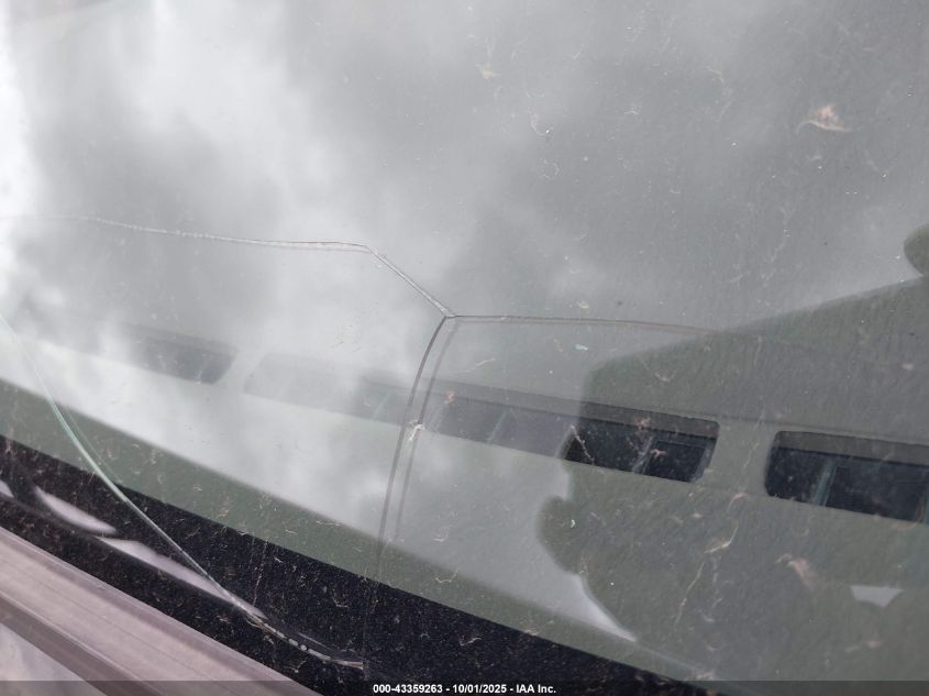 1998 Honda Accord Lx VIN: 1HGCG5545WA209398 Lot: 43359263