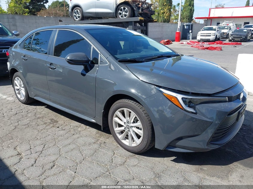 TOYOTA COROLLA HYBRID LE