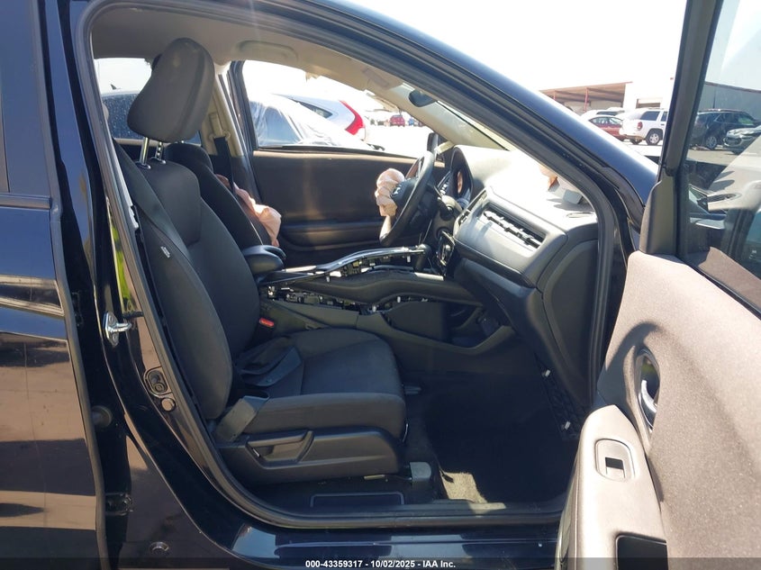 3CZRU5H30KM710274 2019 HONDA HR-V photo no. 5