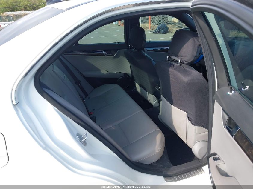 2008 Mercedes-Benz C 350 Sport VIN: WDDGF56X68R019132 Lot: 43359392