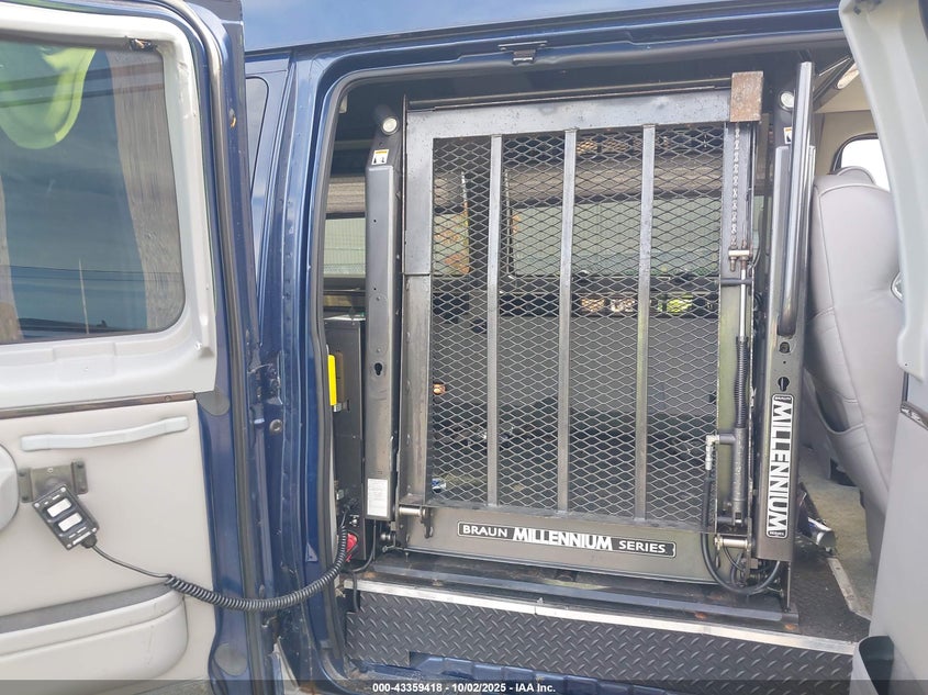 1FTNE2EL5ADA38002 2010 FORD ECONOLINE photo no. 12