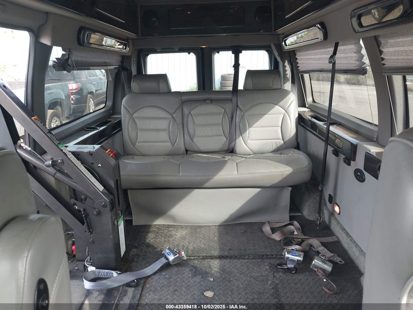 1FTNE2EL5ADA38002 2010 FORD ECONOLINE photo no. 8