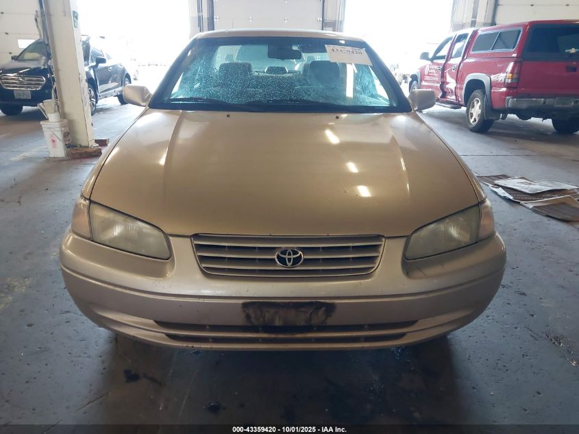 1999 Toyota Camry Le VIN: JT2BG22K0X0312711 Lot: 43359420