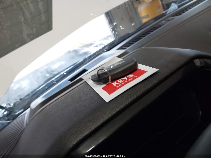 2023 Chevrolet Silverado 1500 4Wd Short Bed Rst VIN: 1GCUDEEDXPZ168779 Lot: 43359433