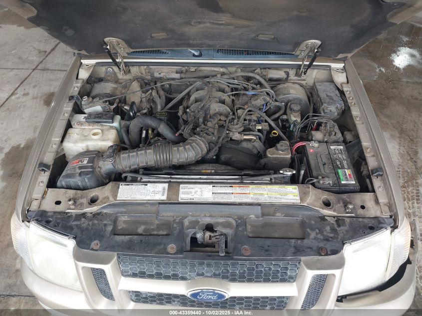 2001 Ford Explorer Sport Trac VIN: 1FMZU67E21UB76697 Lot: 43359440