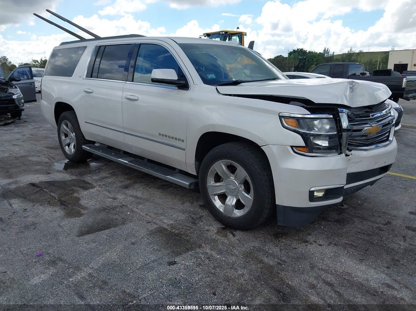 CHEVROLET SUBURBAN LT