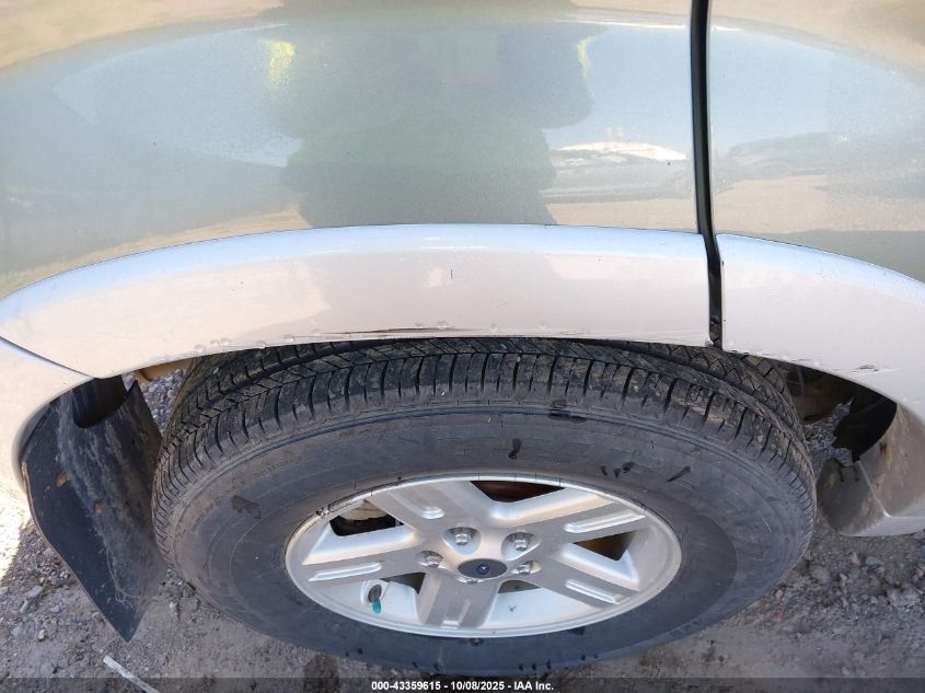 2005 Ford Escape Hybrid VIN: 1FMCU96H35KC95220 Lot: 43359615