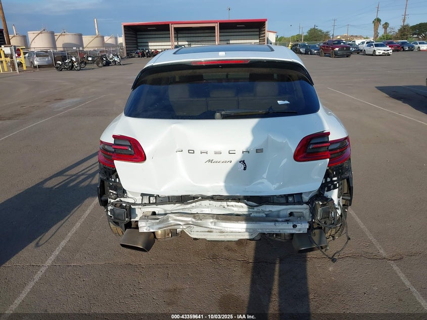 2017 PORSCHE MACAN - WP1AA2A5XHLB00333