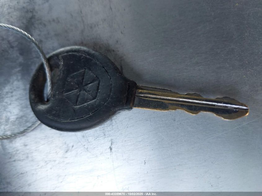 2001 Dodge Grand Caravan Sport VIN: 2B4GP44301R330067 Lot: 43359670