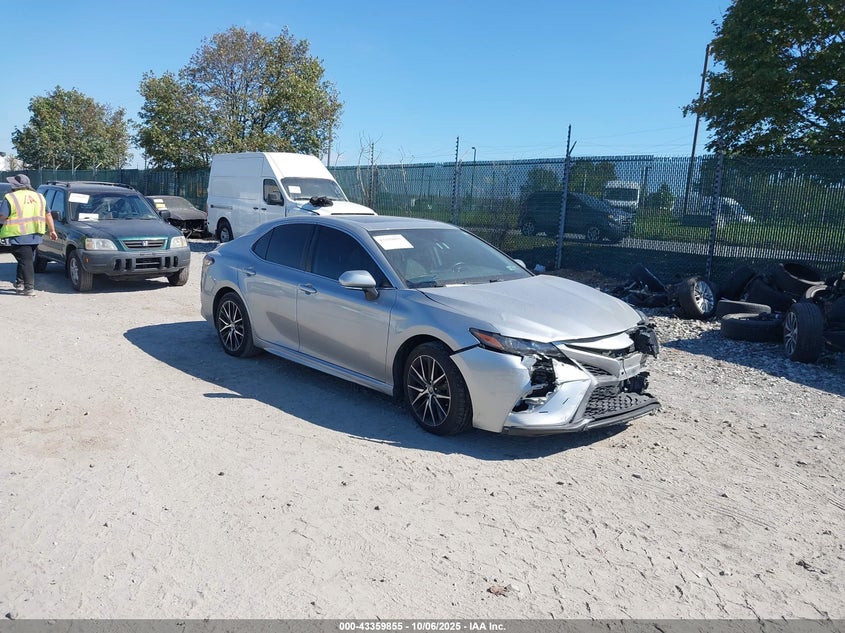 2021 TOYOTA CAMRY  (VIN: 4T1G11BK7MU029215)