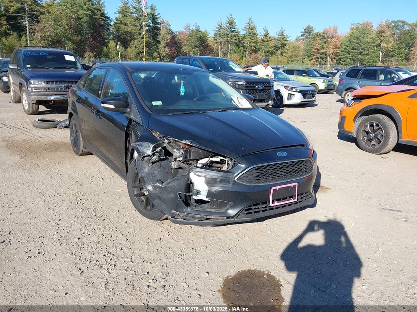2016 FORD FOCUS SE - 1FADP3F27GL232083