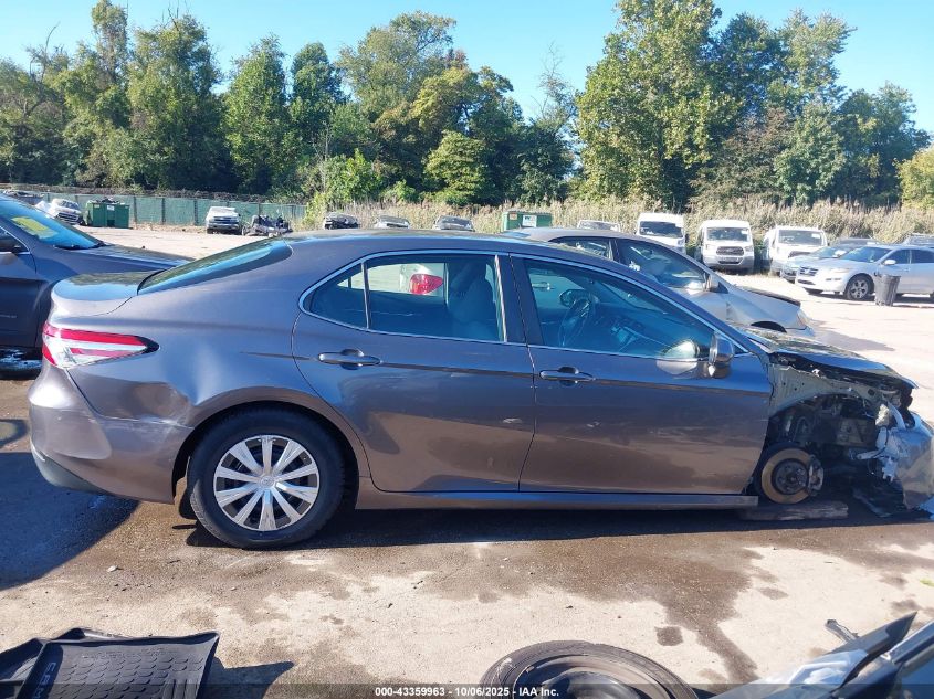 2018 Toyota Camry L VIN: 4T1B11HK2JU561386 Lot: 43359963
