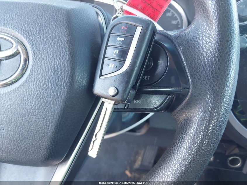 2018 Toyota Camry L VIN: 4T1B11HK2JU561386 Lot: 43359963