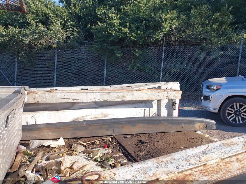 2008 GMC Sierra 3500Hd Work Truck VIN: 1GTJK33688F148843 Lot: 43359964