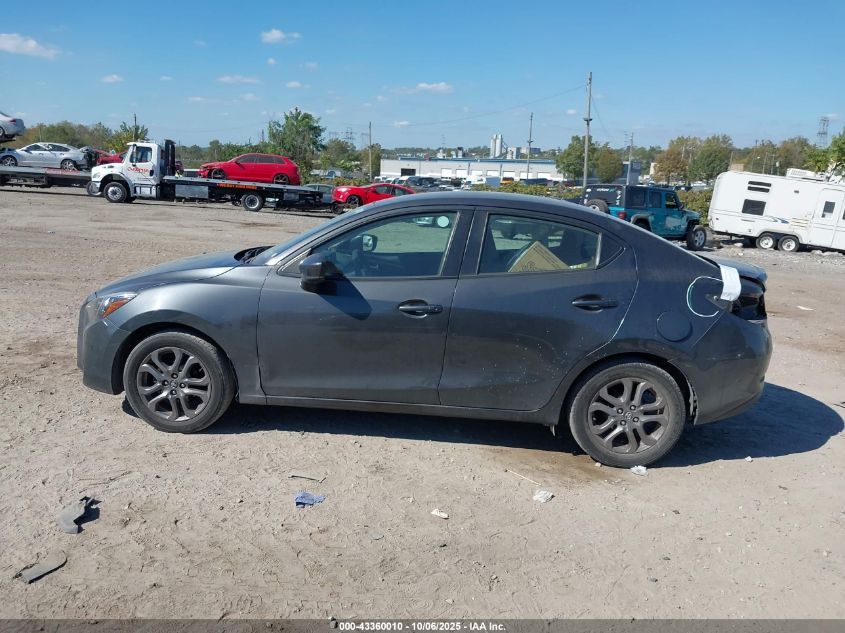 2020 Toyota Yaris Le VIN: 3MYDLBYV4LY704010 Lot: 43360010