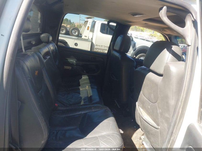 2002 Chevrolet Avalanche 1500 VIN: 3GNEK13T72G151130 Lot: 43360018