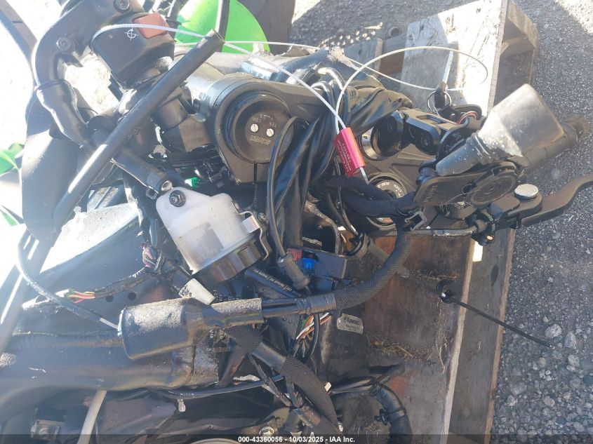 2025 Kawasaki Zx636 K VIN: JKBZXJK14SA009057 Lot: 43360056