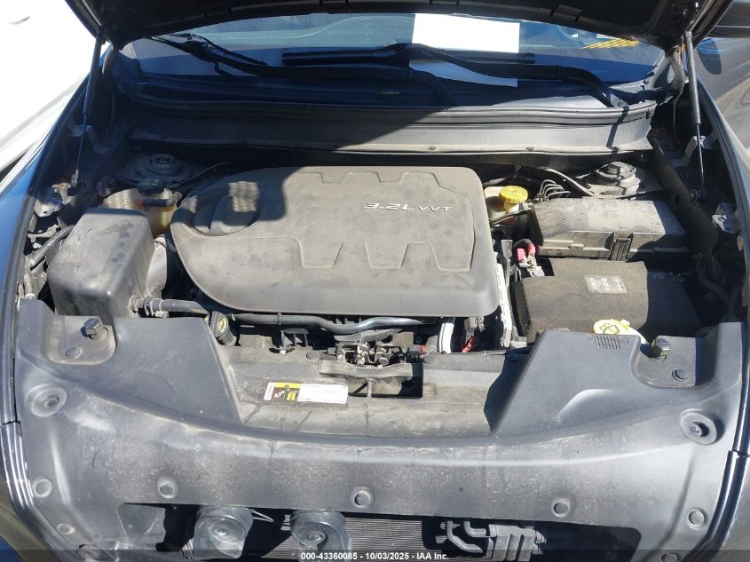 2014 Jeep Cherokee Limited VIN: 1C4PJMDS1EW266579 Lot: 43360085