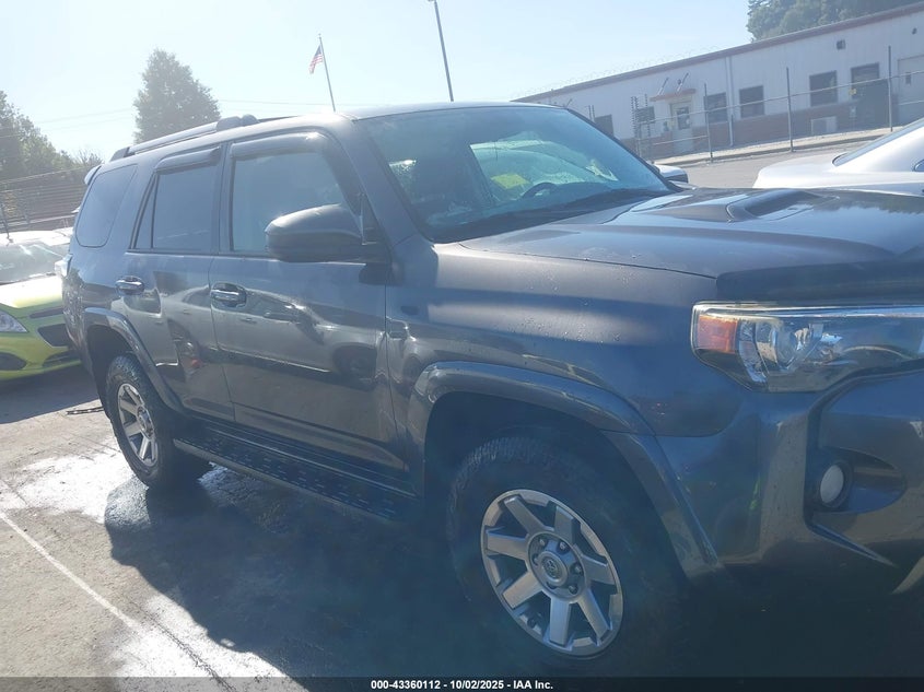 2014 TOYOTA 4RUNNER TRAIL - JTEBU5JR0E5188483