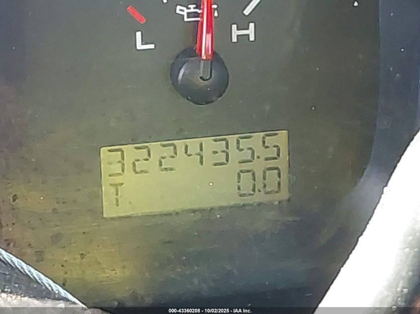 2005 Ford F-150 Stx/Xl/Xlt VIN: 1FTRF12215NA47106 Lot: 43360208