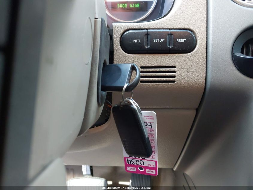 2007 Ford F-150 Lariat/Xlt VIN: 1FTPW12V97KC21168 Lot: 43360221