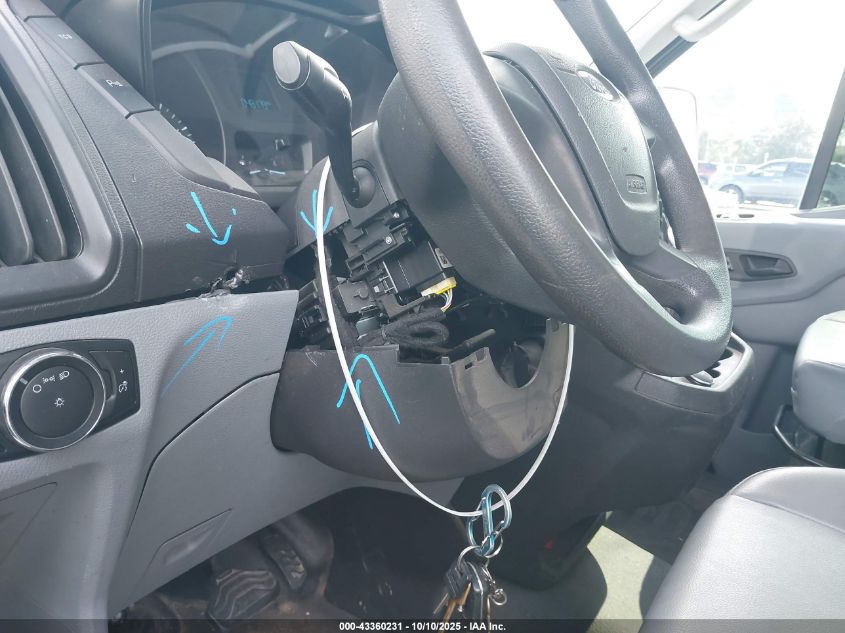 2017 Ford Transit-250 VIN: 1FTYR2CM9HKA30620 Lot: 43360231