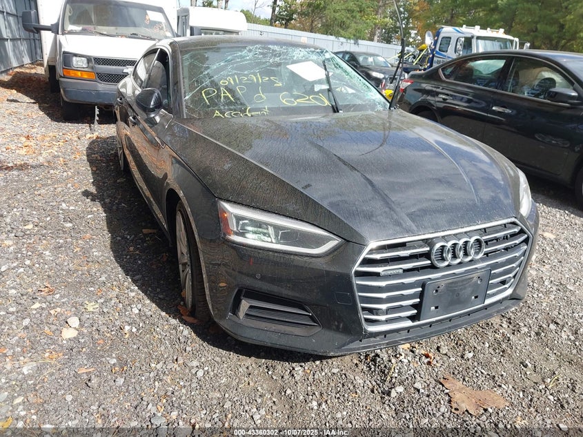 AUDI A5 2.0T PREMIUM