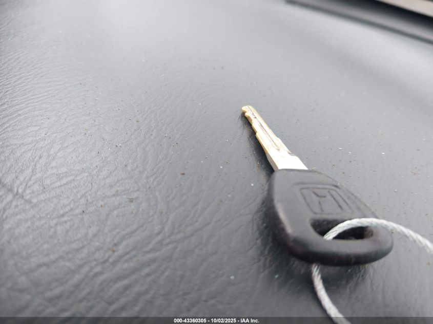 2002 Honda Odyssey Ex VIN: 5FNRL186X2B049627 Lot: 43360305