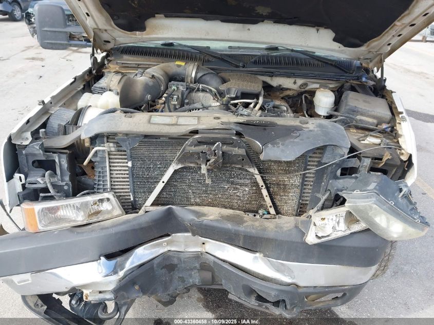 2006 Chevrolet Silverado 3500 Ls/Lt1/Lt2/Lt3/Work Truck VIN: 1GCJK33D56F245137 Lot: 43360458