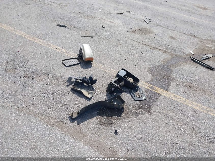 2006 Chevrolet Silverado 3500 Ls/Lt1/Lt2/Lt3/Work Truck VIN: 1GCJK33D56F245137 Lot: 43360458