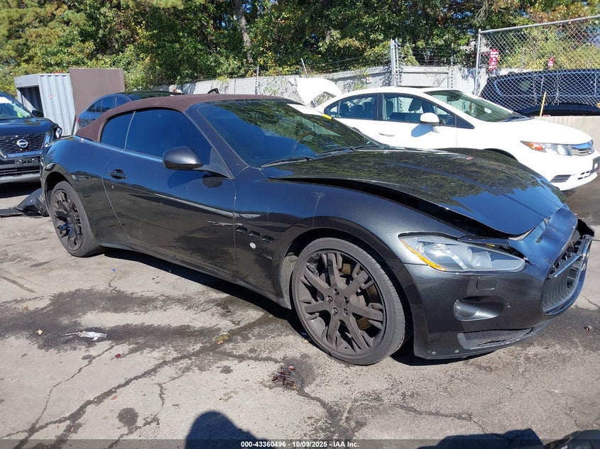 ZAM45MMA1D0067267 2013 Maserati Granturismo auction photo 1