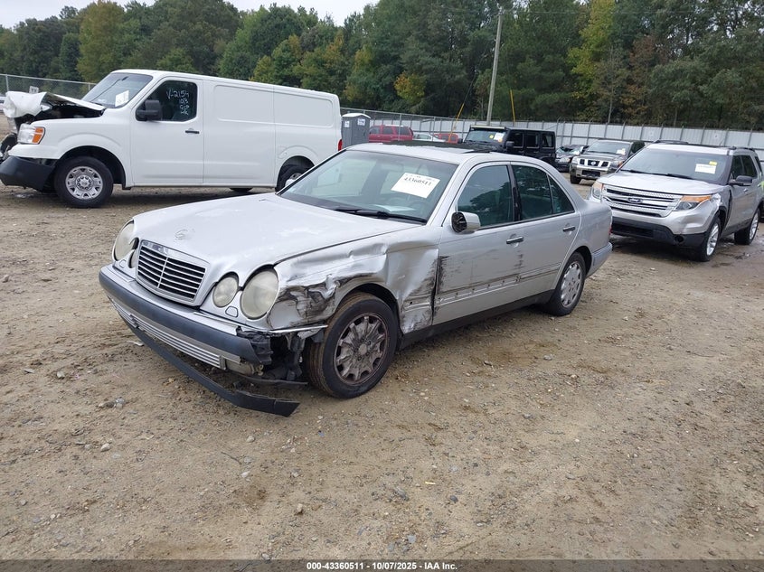 WDBJF65F5WA437514 1998 MERCEDES-BENZ E-KLASSE photo no. 2