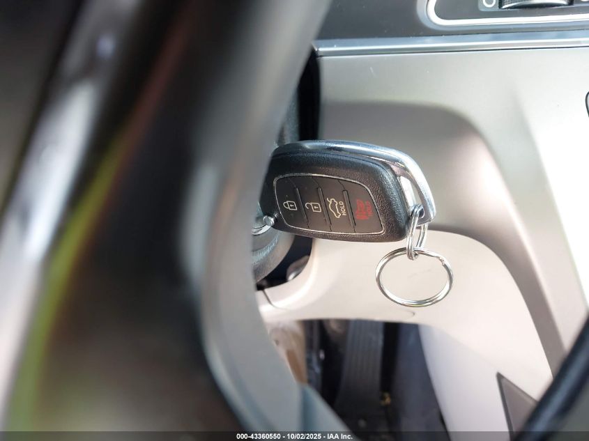 2017 Hyundai Sonata VIN: 5NPE24AF3HH491057 Lot: 43360550