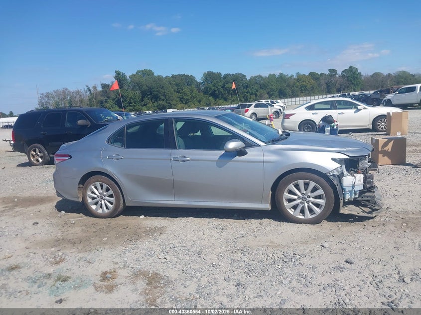 2020 TOYOTA CAMRY LE - 4T1C11AK1LU961795