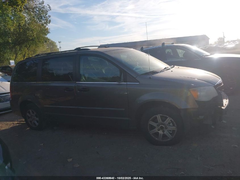 2010 Chrysler Town & Country Touring VIN: 2A4RR5D13AR452152 Lot: 43360640