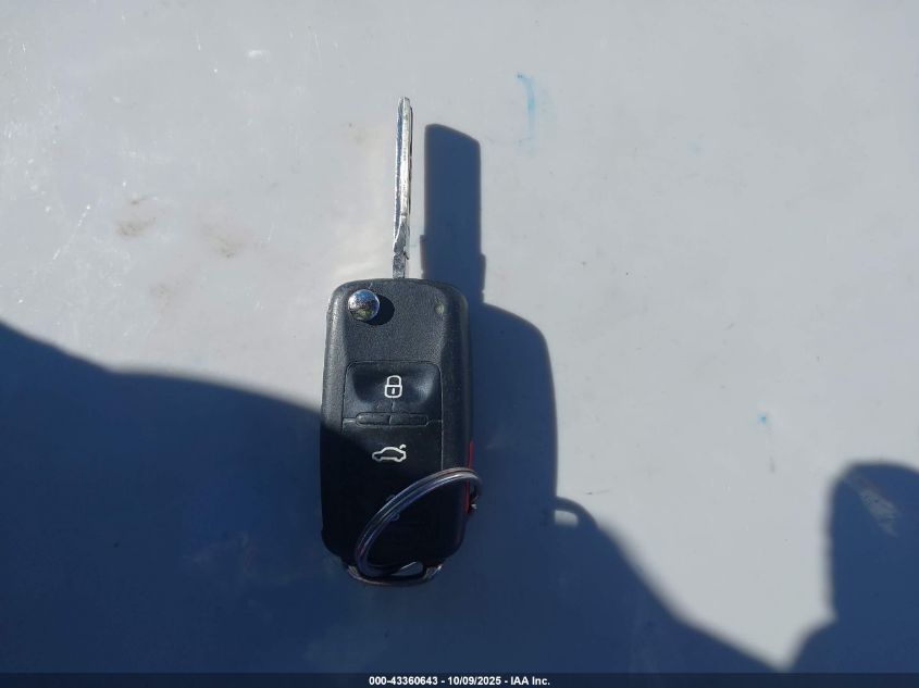 2011 Volkswagen Jetta 2.0L S VIN: 3VW2K7AJ7BM042780 Lot: 43360643