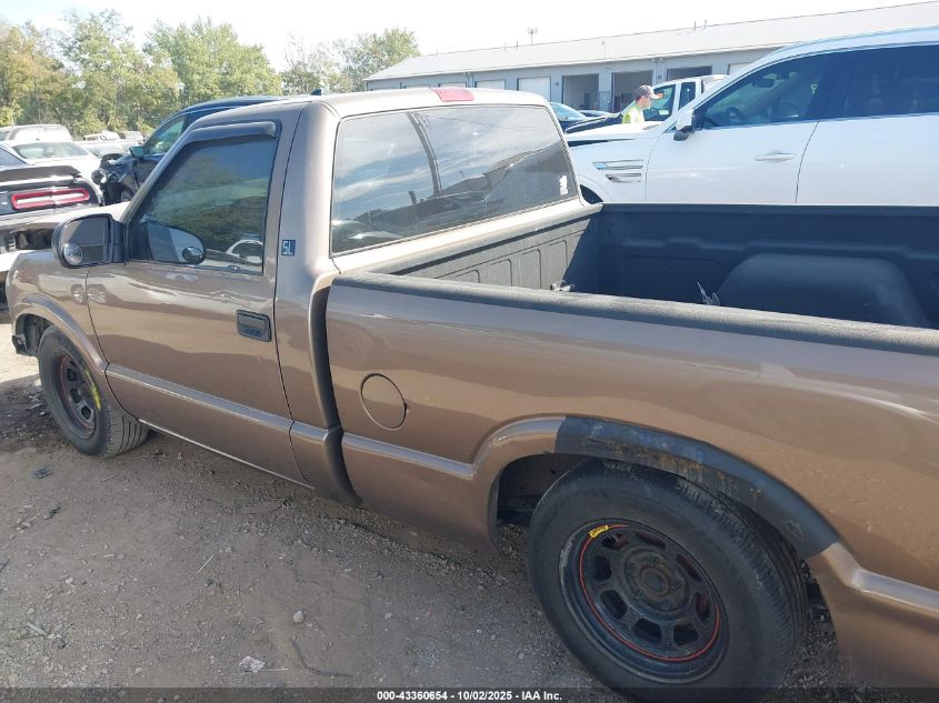 2002 GMC Sonoma Sl VIN: 1GTCS14W928183835 Lot: 43360654