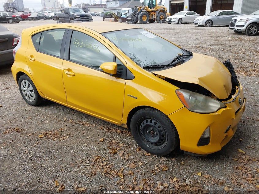 TOYOTA PRIUS C TWO