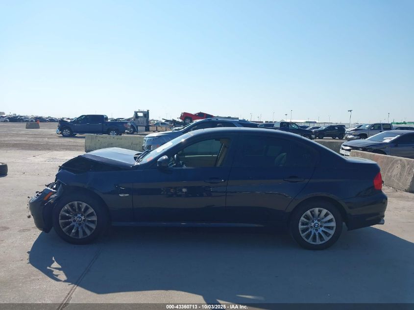 2009 BMW 328I VIN: WBAPH77599NM30530 Lot: 43360713