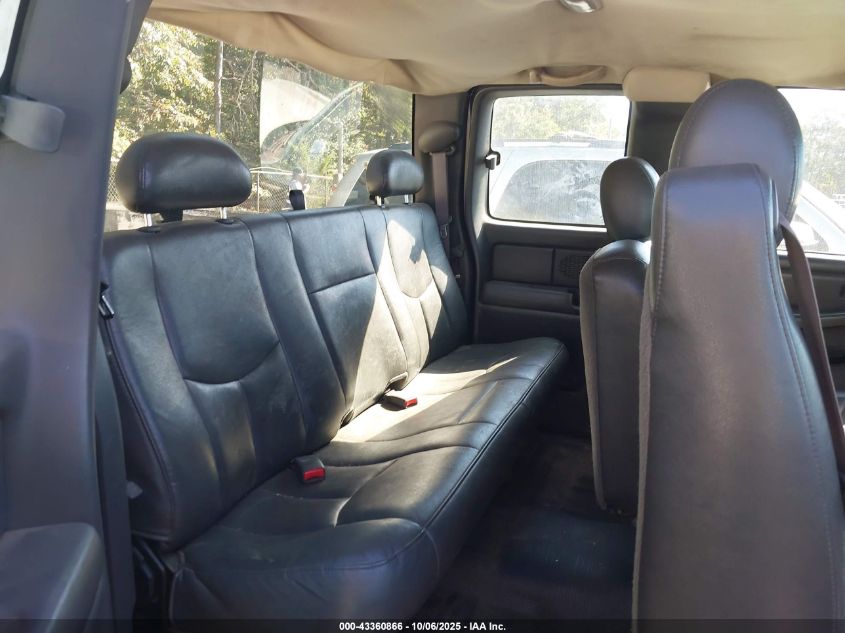 2004 GMC Sierra 2500Hd Work Truck VIN: 1GTHK29264E252101 Lot: 43360866