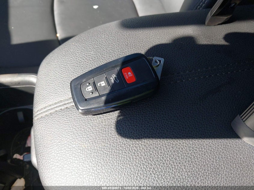 2024 Toyota Rav4 Xle Premium VIN: 2T3A1RFV8RW447399 Lot: 43360873