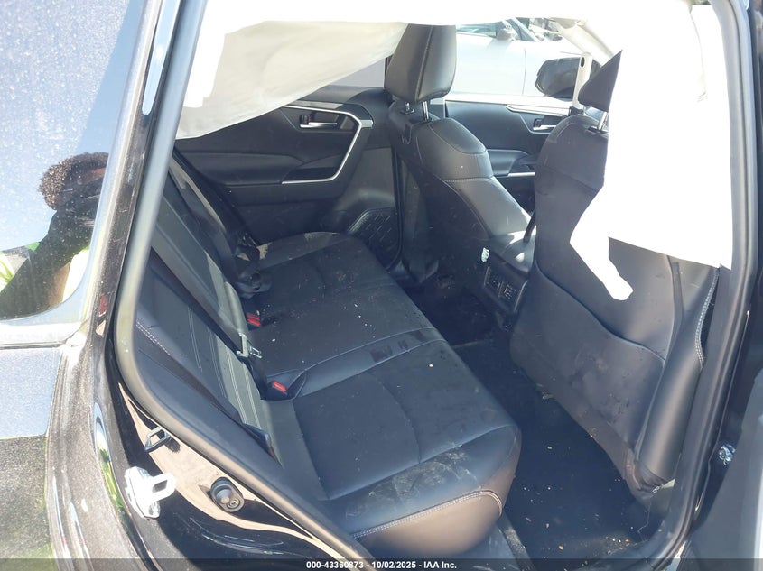 2024 Toyota Rav4 Xle Premium VIN: 2T3A1RFV8RW447399 Lot: 43360873