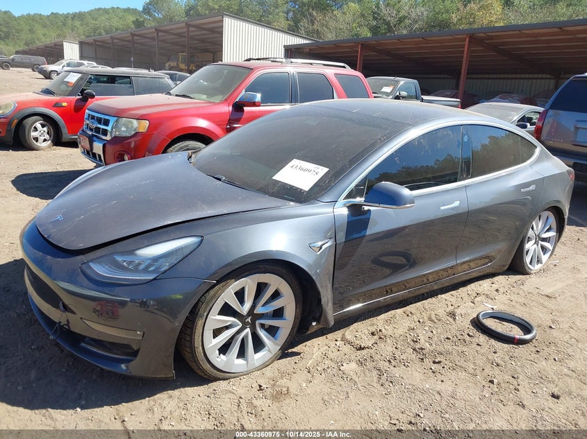 2019 Tesla Model 3 Long Range/Performance VIN: 5YJ3E1EB8KF453608 Lot: 43360975