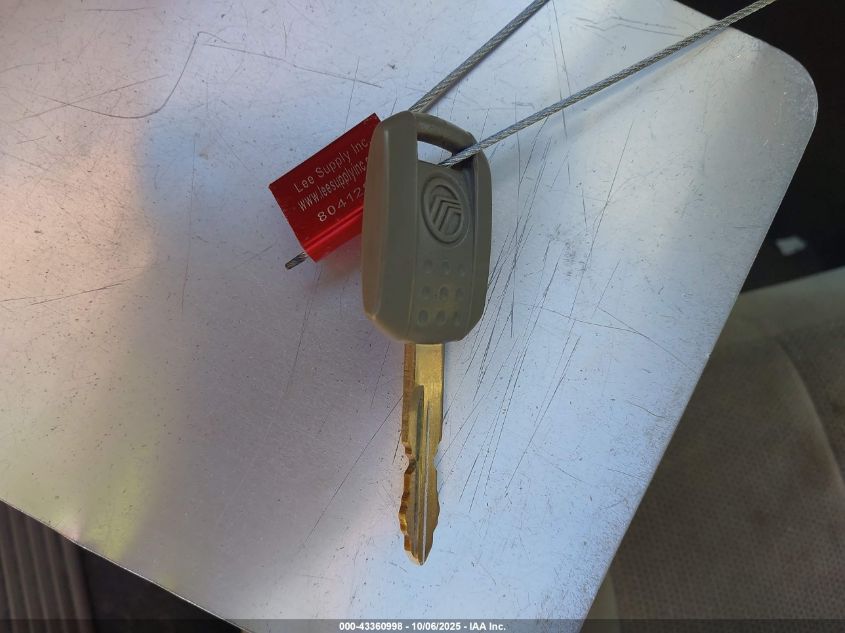 2004 Mercury Grand Marquis Gs VIN: 2MEFM74W44X689777 Lot: 43360998