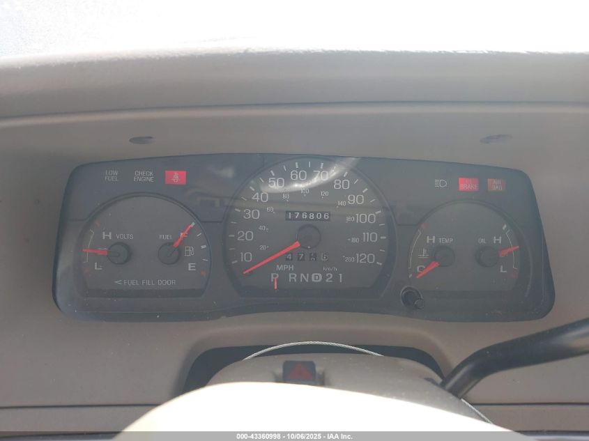 2004 Mercury Grand Marquis Gs VIN: 2MEFM74W44X689777 Lot: 43360998