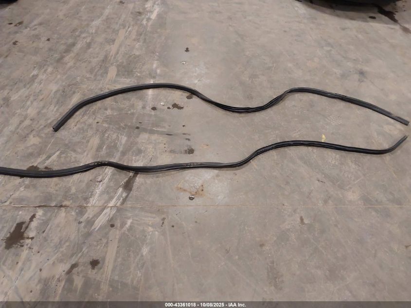 2012 Ford Focus Titanium VIN: 1FAHP3J26CL174518 Lot: 43361018